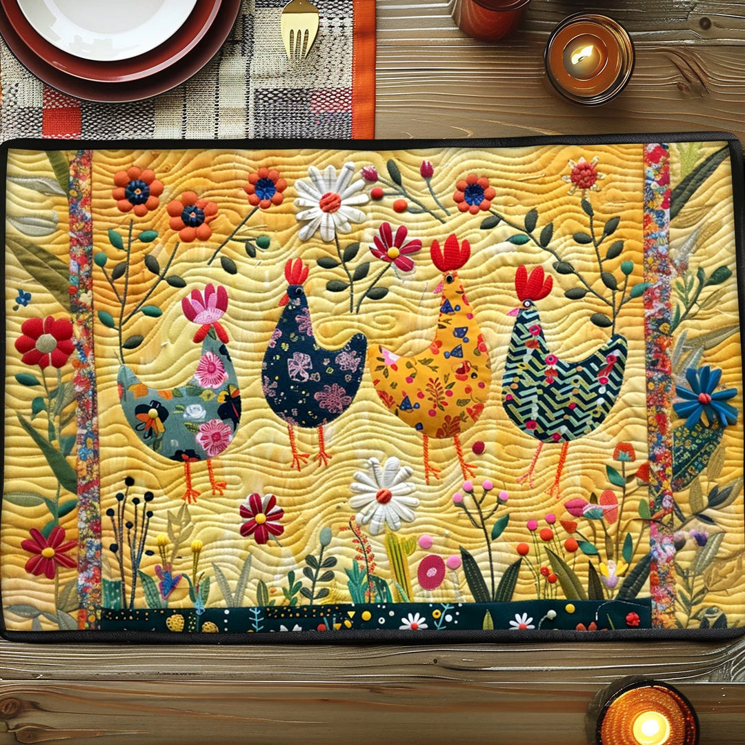 Blomsterfantasi Kyllinger Quilted Bordskåner